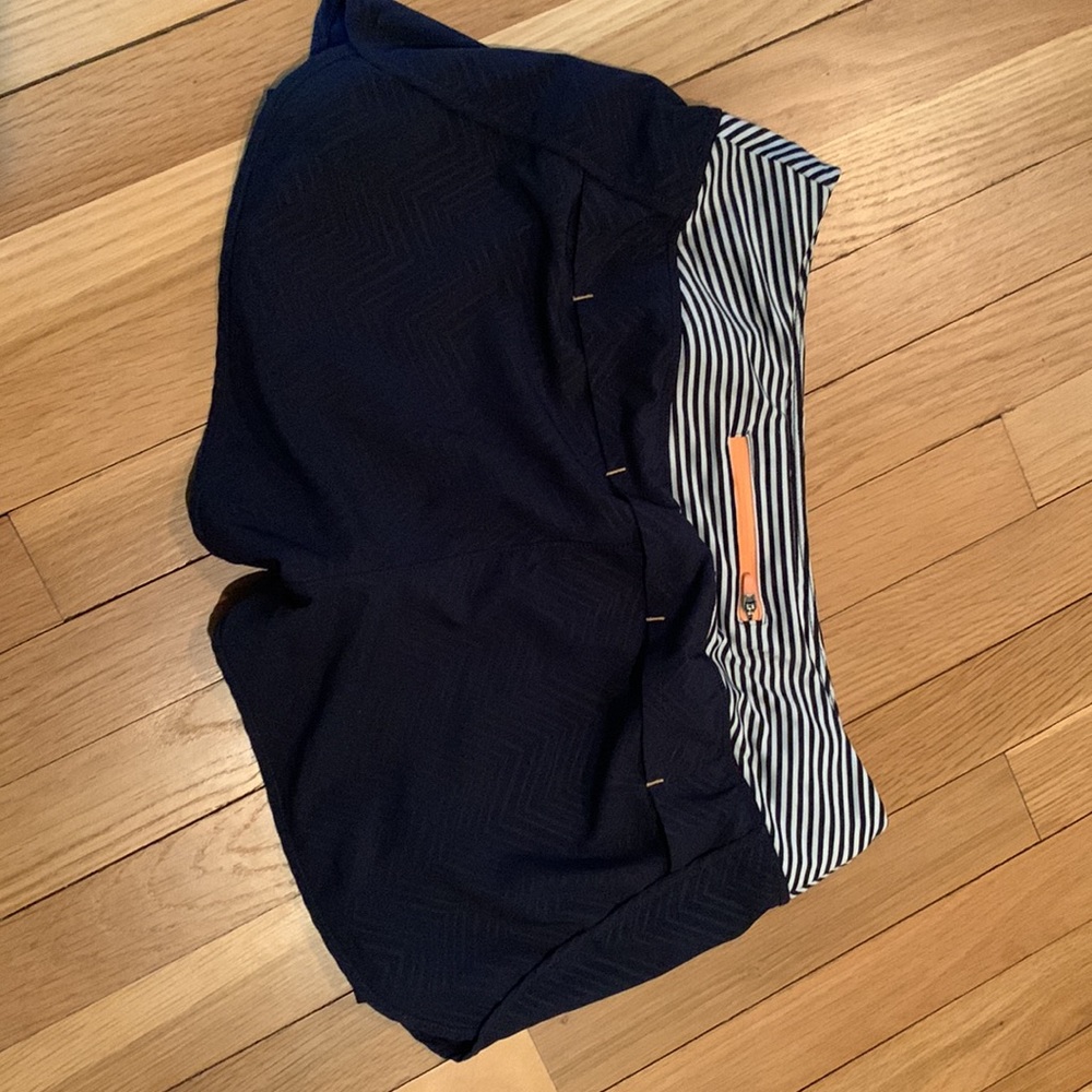 Mpg Running/Exercise Shorts Size M - image 3